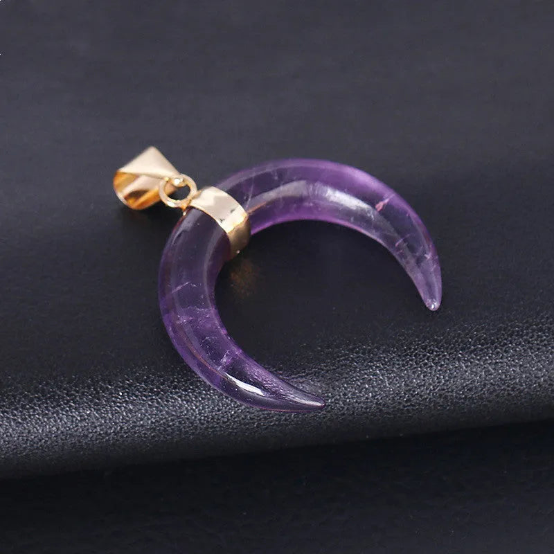 Natural stone moon pendant necklace with electroplated copper fittings and adjustable chain