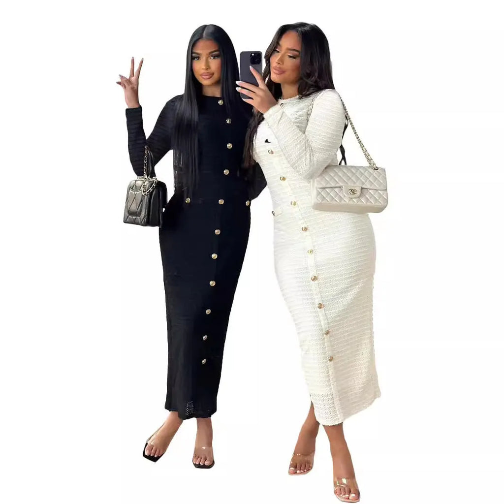 Black and white French retro slim fit knitted long-sleeved dress with button details.
