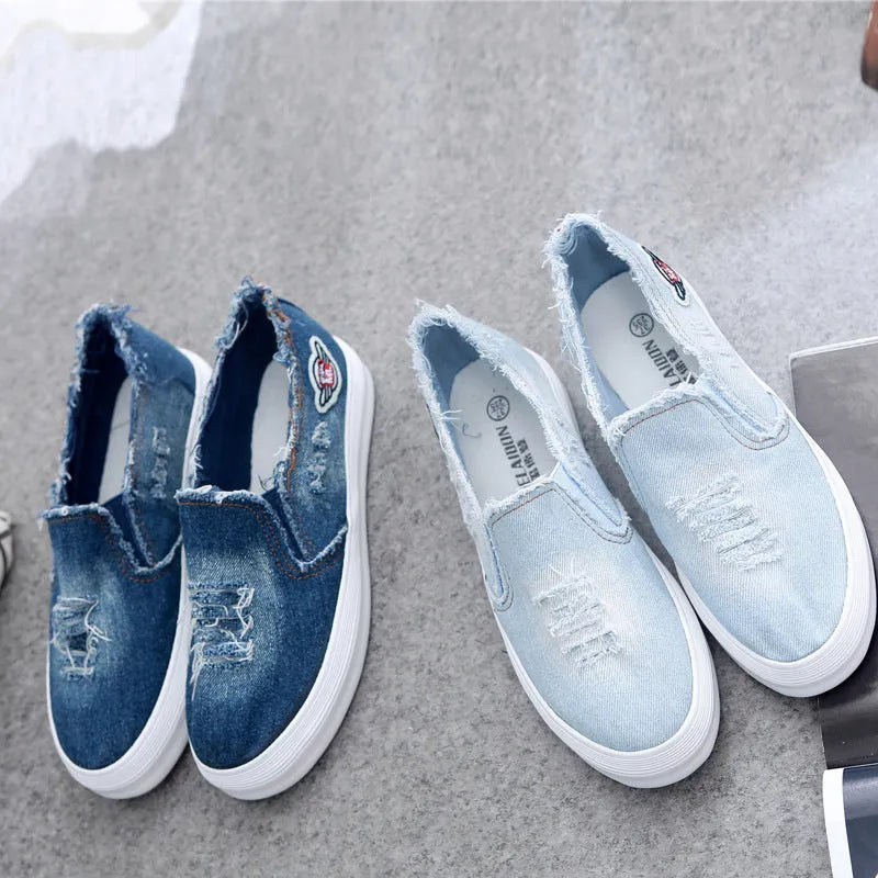 Women's canvas chunky loafer pedal shoes in light blue with rubber sole