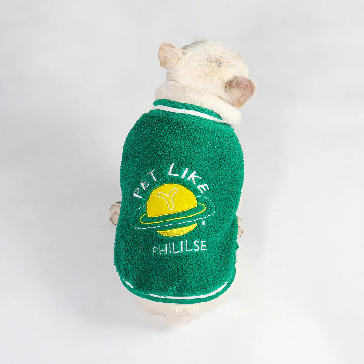 Green fleece-lined dog winter jacket shown in sizes L, XL, XXL, 3XL, and 4XL