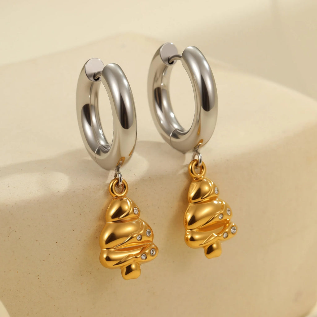 Stainless steel Christmas tree heart earrings with electroplated 18K gold finish and star geometric designs