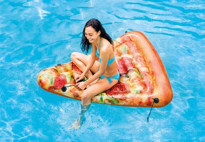 Pizza-themed inflatable surfboard recliner measuring 175cm long for water lounging