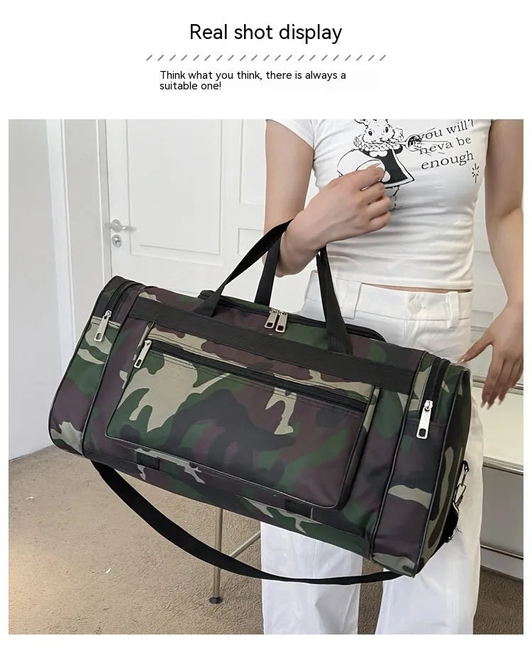 Camouflage pattern waterproof fabric luggage bag with striped polyester lining