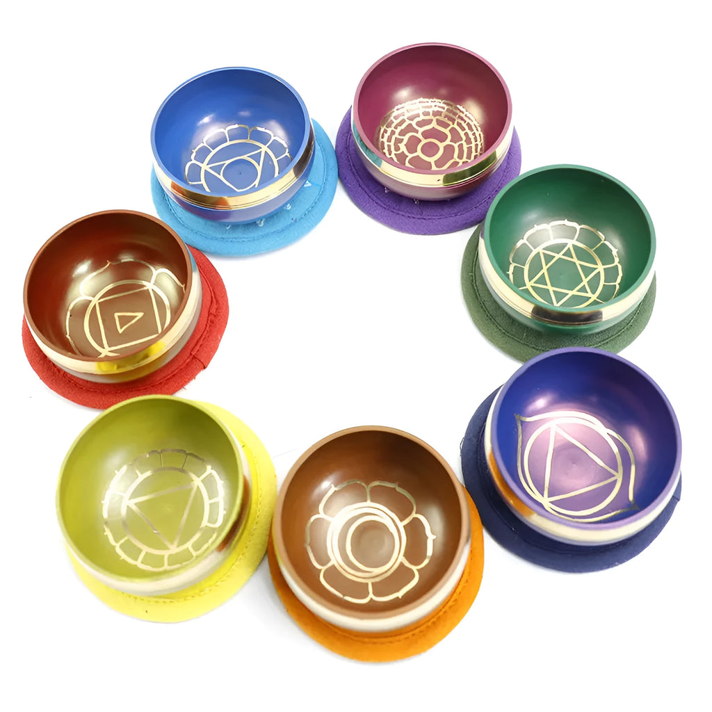Handmade 7.8cm Himalayan singing bowl in seven colours for yoga meditation percussion
