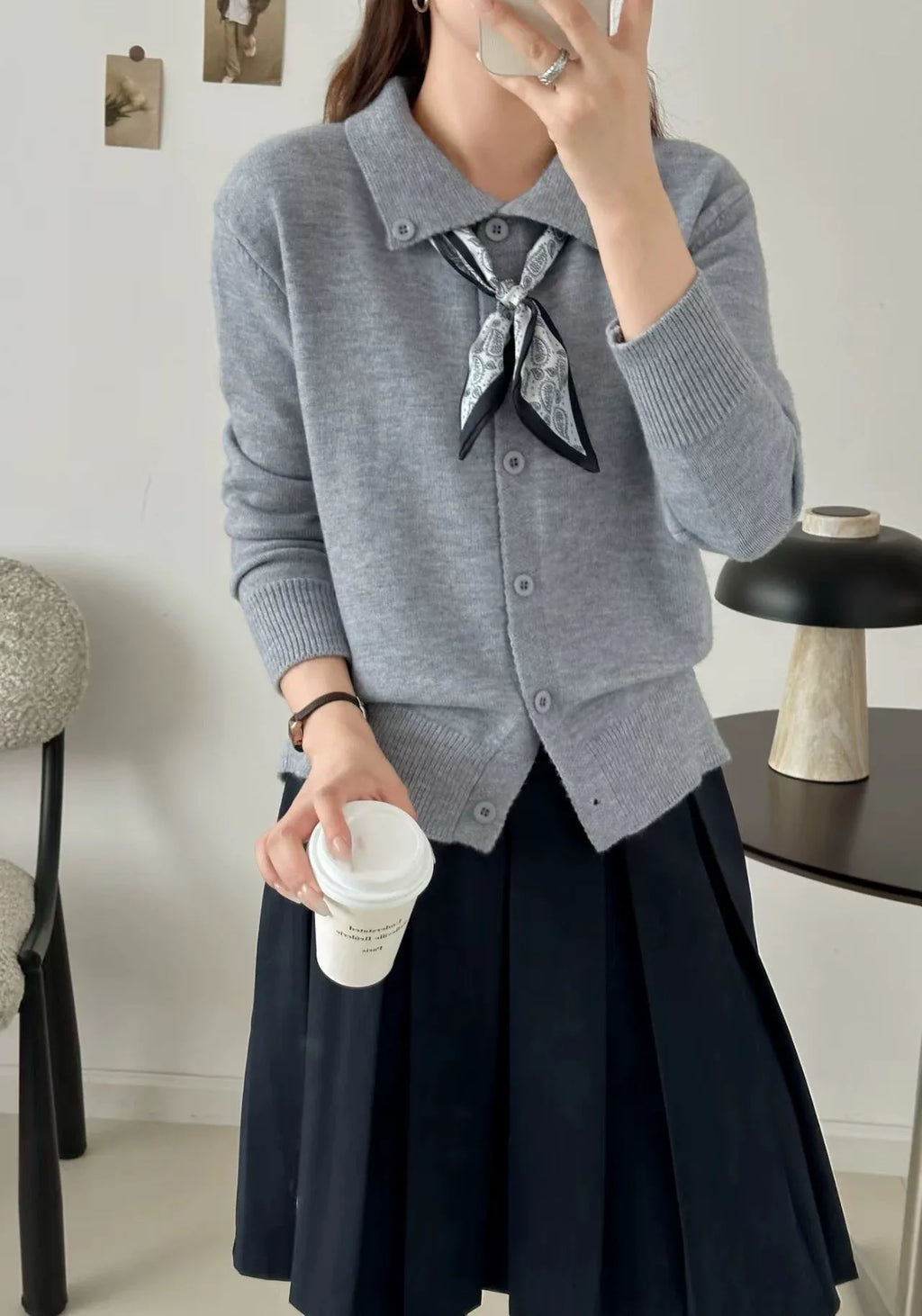 Women's lapel scarf cardigan sweater in acrylic fibre with splicing detail, free size