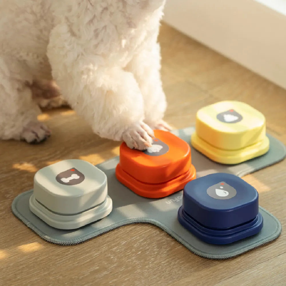 Pet communication button in orange, blue, grey and yellow with mats, 8.5cm ABS plastic recordable dog talking toy