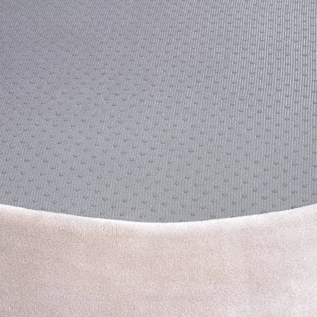 Super Soft Plush Four Seasons Pet Pad for dogs in light grey, size 50cm x 50cm
