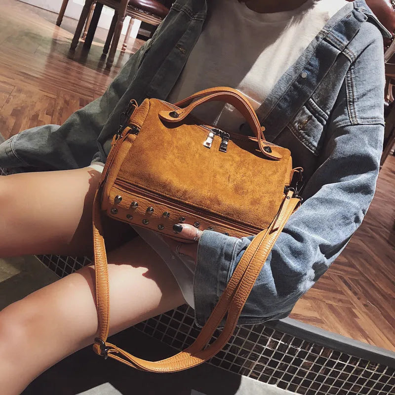 Soft PU women's casual tote shoulder bag with zip closure and shoulder straps