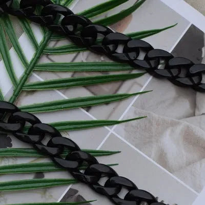 Acrylic chain bag strap with 20x30cm broken ring in black plastic for handbag shoulder attachment