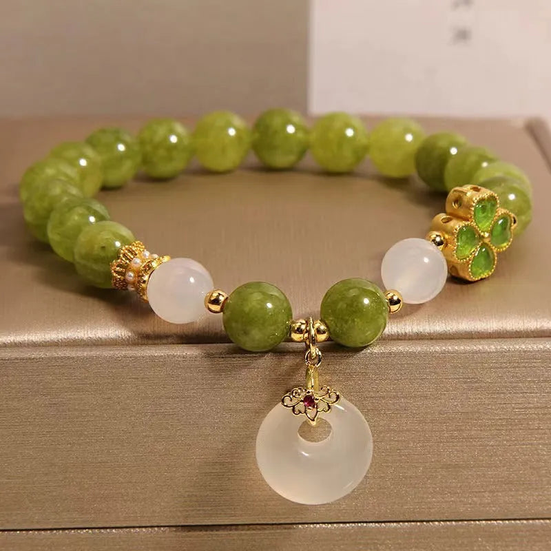 Green tourmaline and four-leaf clover women's bracelet with safety peace buckle