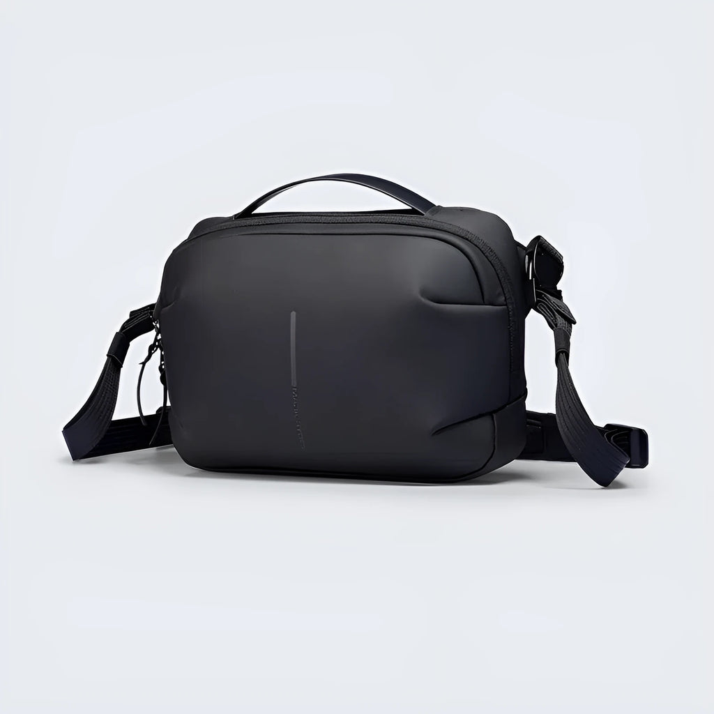 Large capacity black PU men's shoulder bag with urban simplicity style