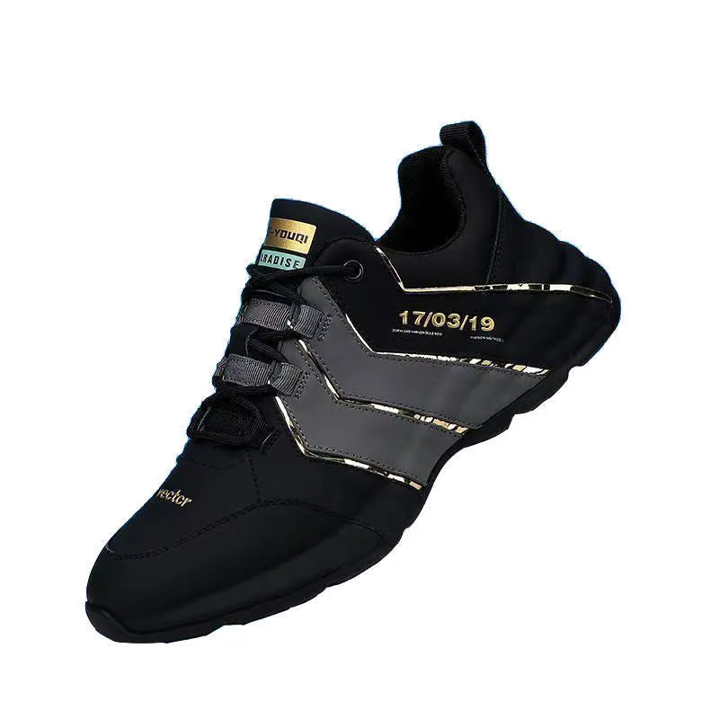 Casual low-top sneakers with mesh lining and plastic soles in various colours