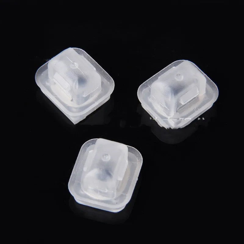 Plastic and metal interior fastener clips for BMW cars, pack of 100 pieces.
