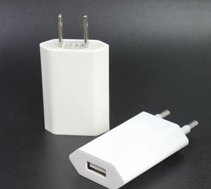 5V2A USB travel charger compatible with iPhone and iPad models with optional charging cables
