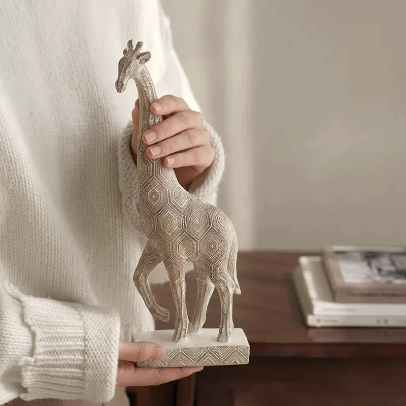 Wood colour European-style giraffe resin decoration figure on display