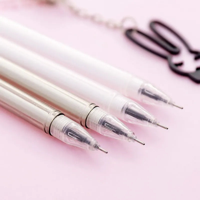 A1542 model 0.38mm gel pen with decorative paper crane or rabbit pendant attached to cap