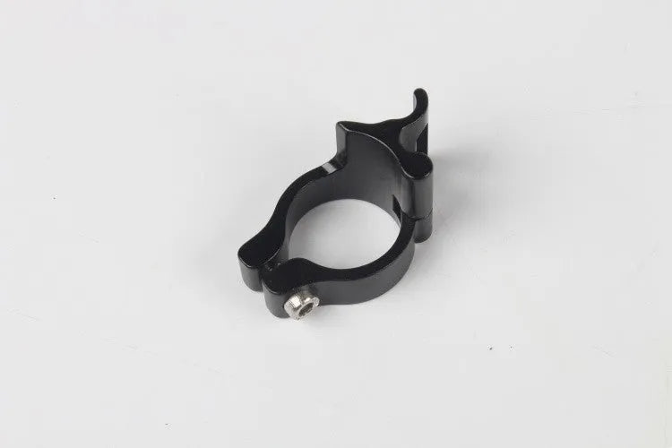 A single black aluminium alloy hose clamp with a 28.6mm diameter for vehicle use.