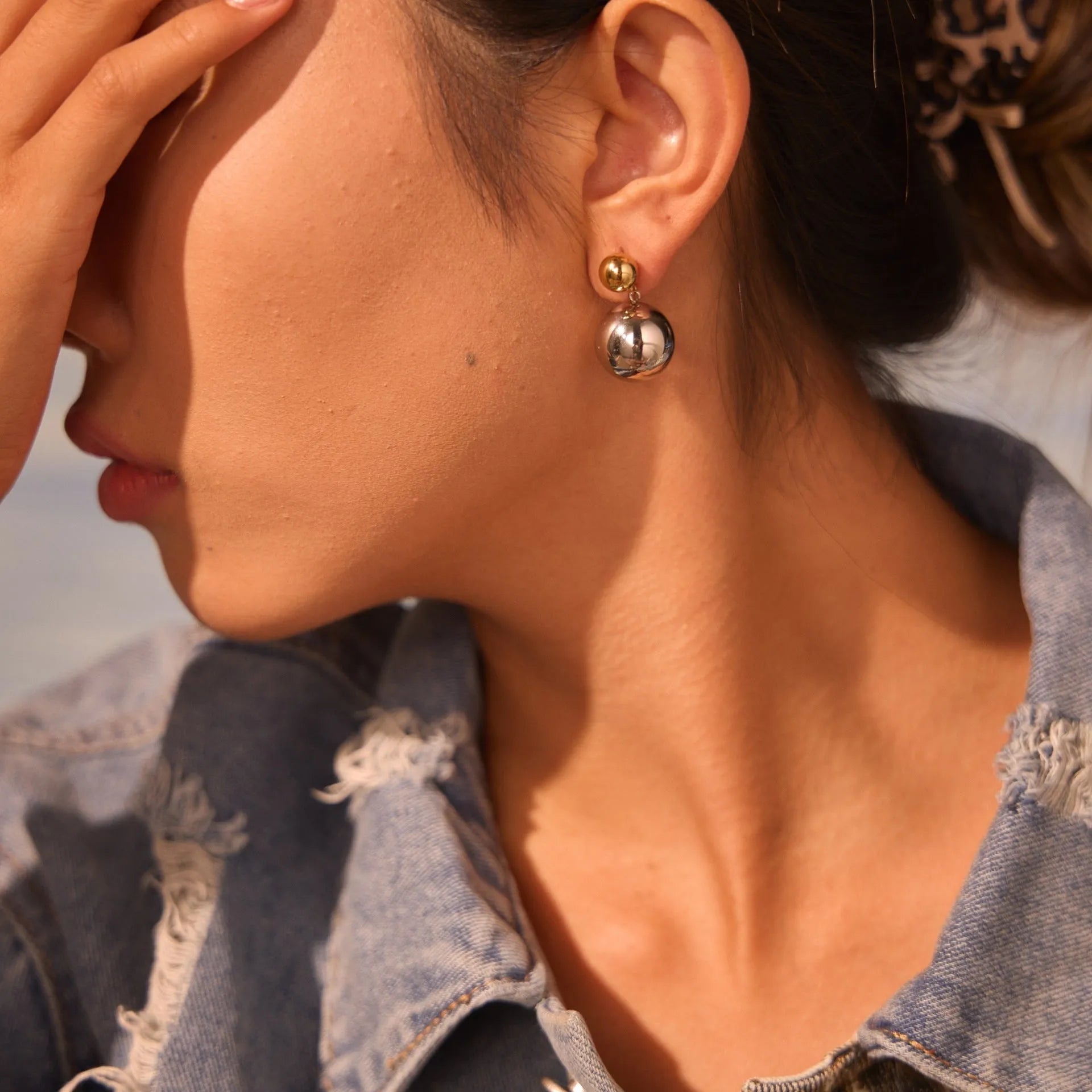 Stainless steel colour-block ear studs with round sphere beads and 18K gold electroplated finish