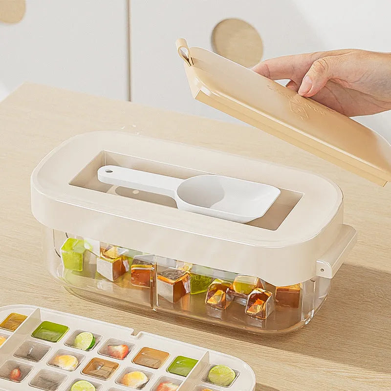 Ice cube tray with storage box and shovel in blue colour option