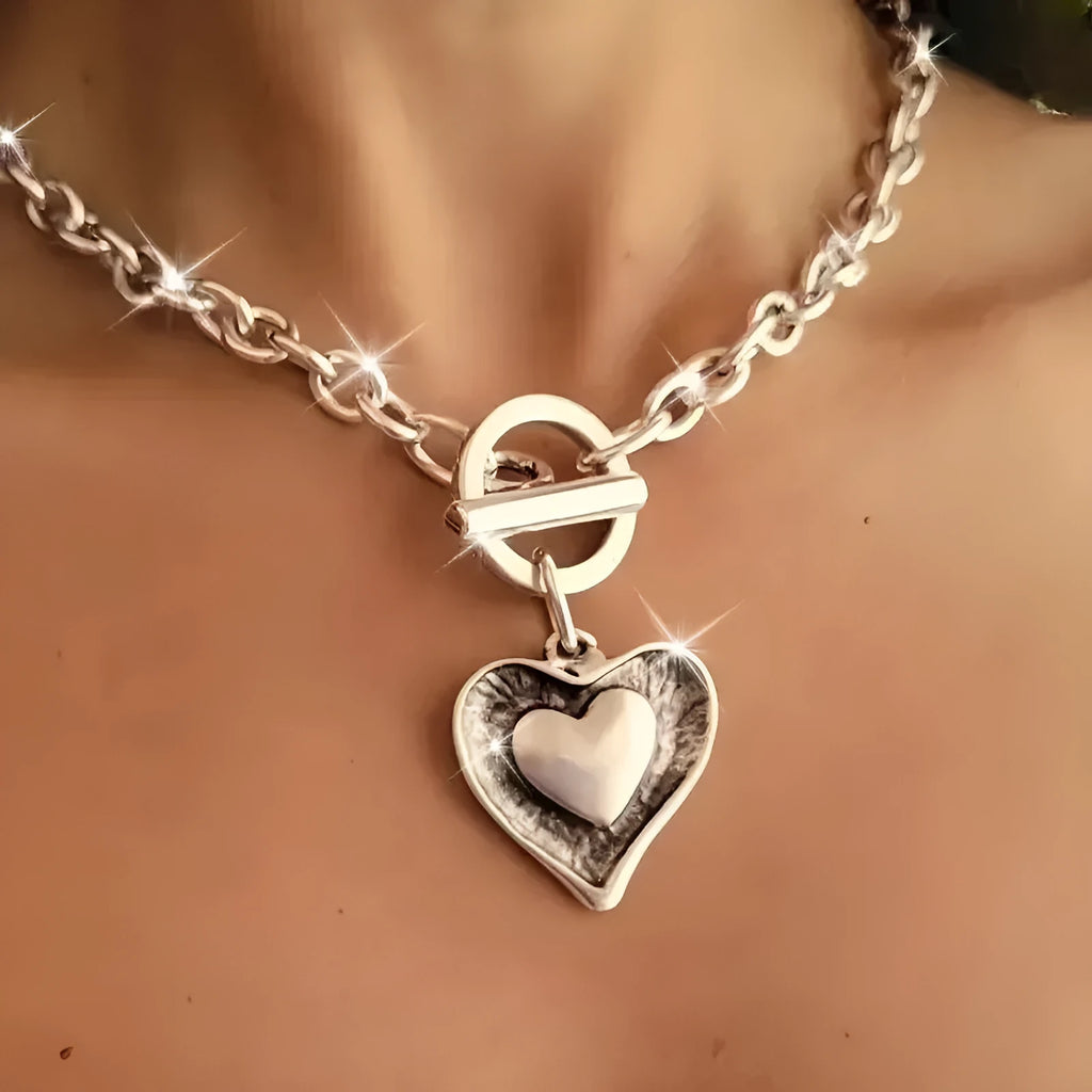 Fashion Love titanium steel necklace heart pendant water wave chain stainless steel clavicle chain unisex