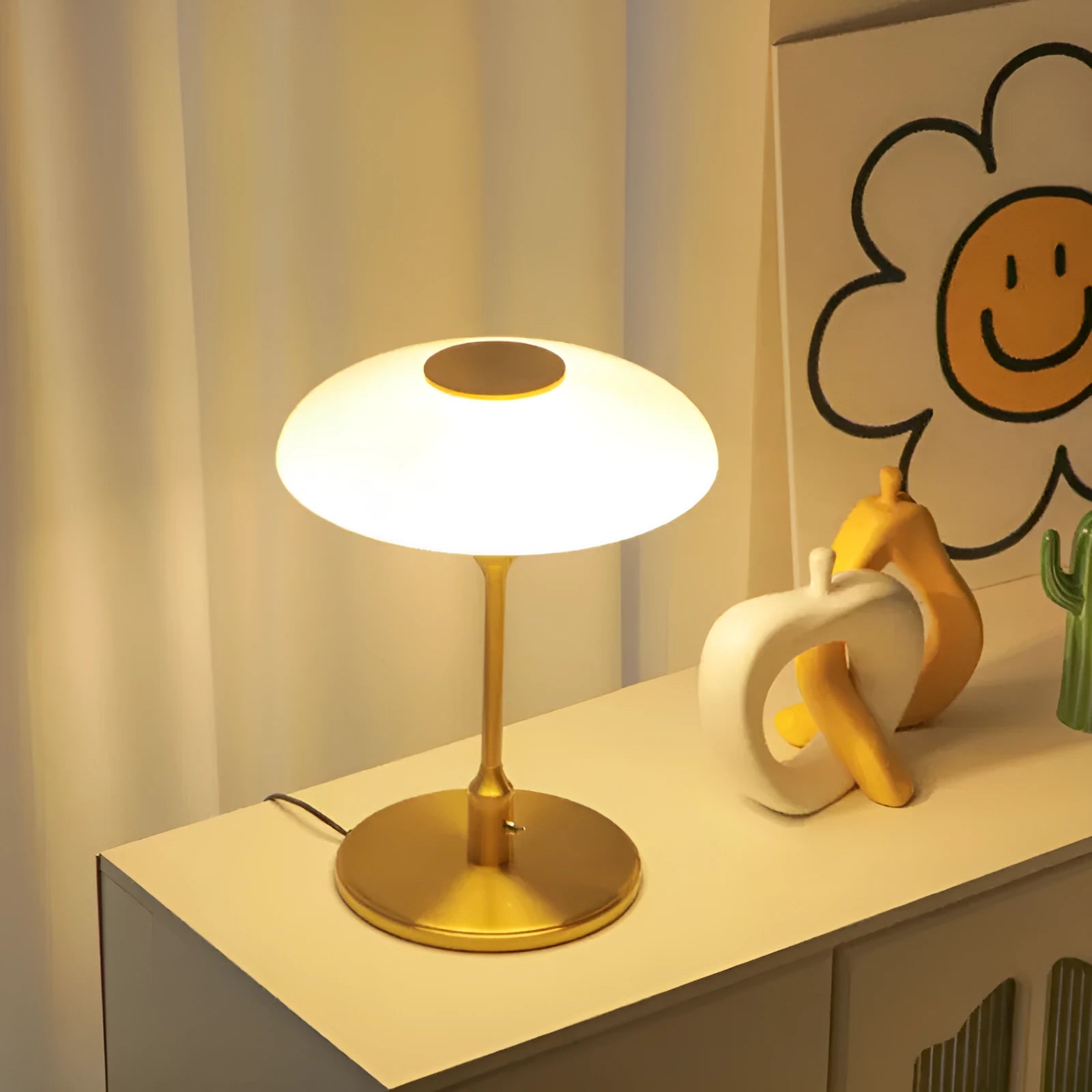 Vintage Korean-style bedside atmosphere light with metal lamp holder in four colour options