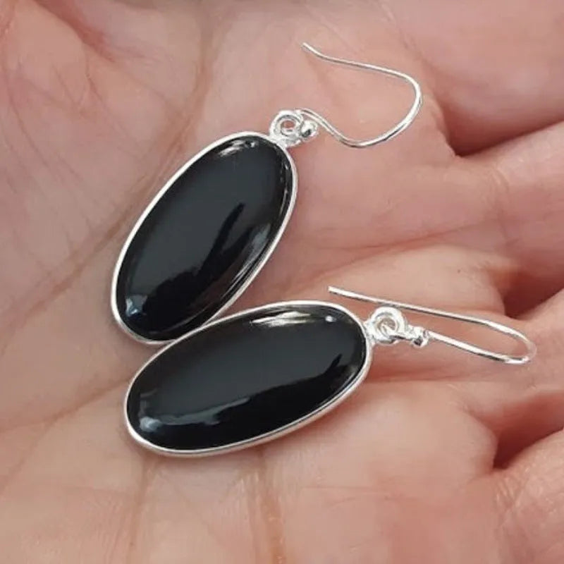 Women's black geometric earrings with oval agate pendant on 925 silver and electroplated alloy