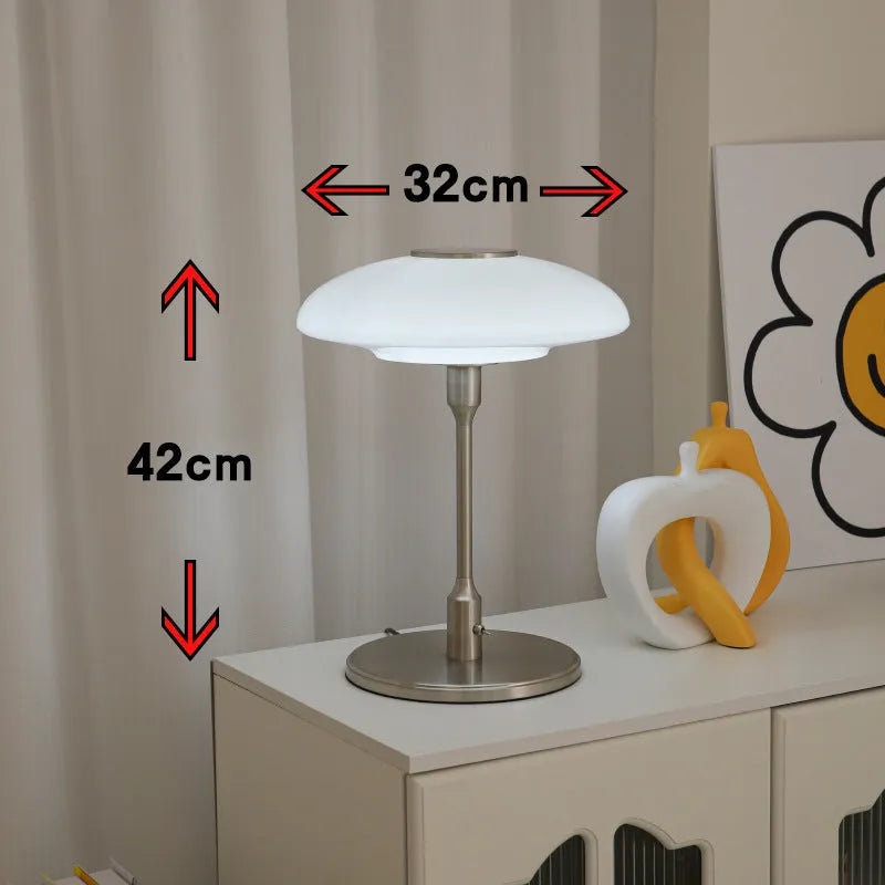 Vintage Korean-style bedside atmosphere light with metal lamp holder in four colour options