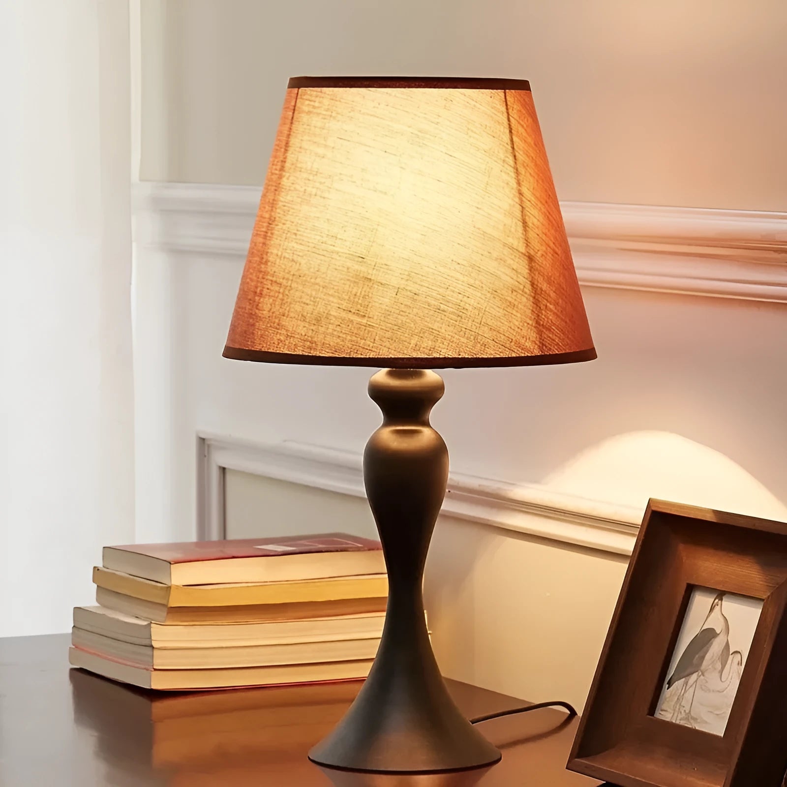 Retro alloy bedside lamp with LED lighting, American design, available in EU and US110V plug versions