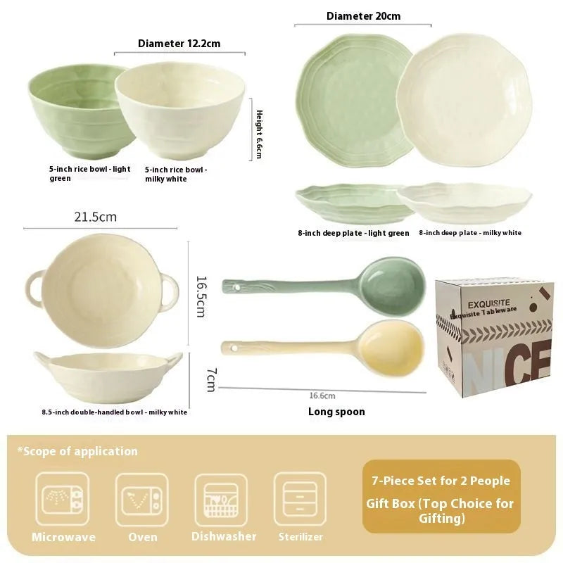 Solid colour ceramic tableware set of seven pieces in a gift box, showing modern simple design.