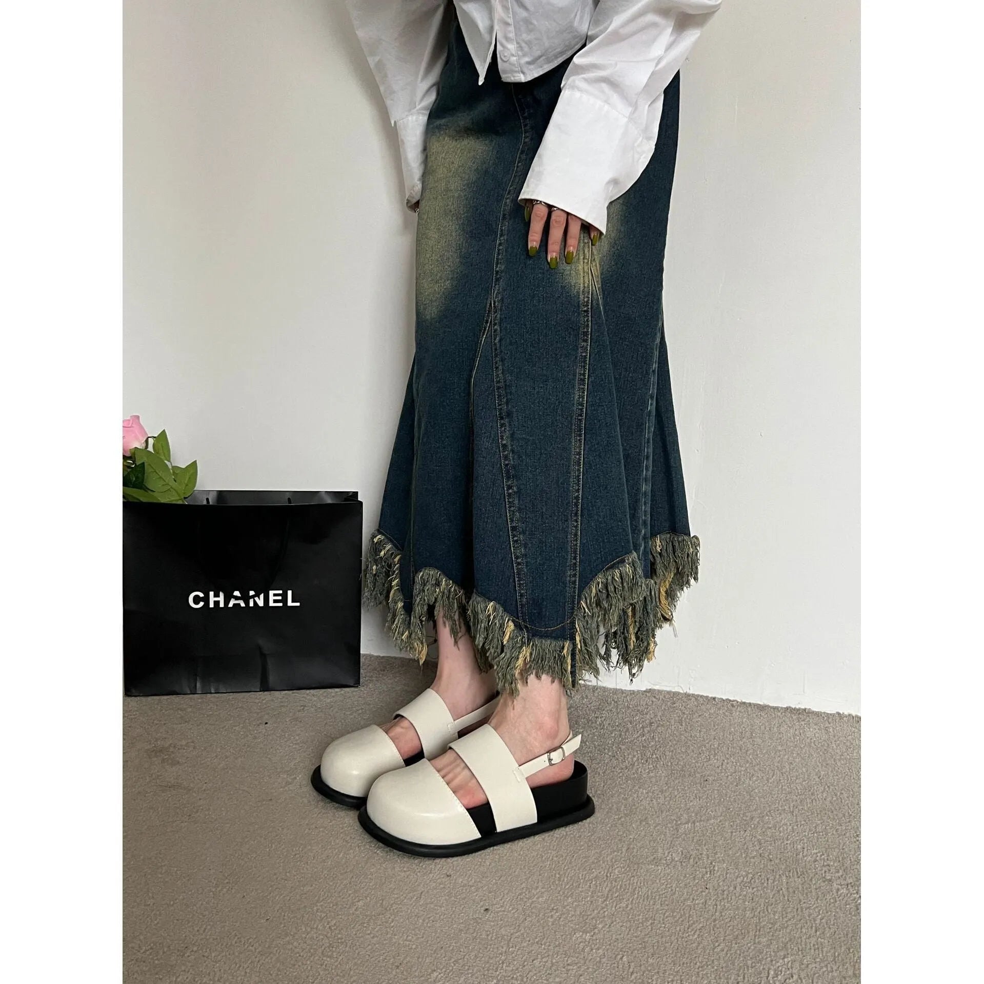 Korean style closed toe sandals with an ankle strap buckle in black, brown, and apricot colours.