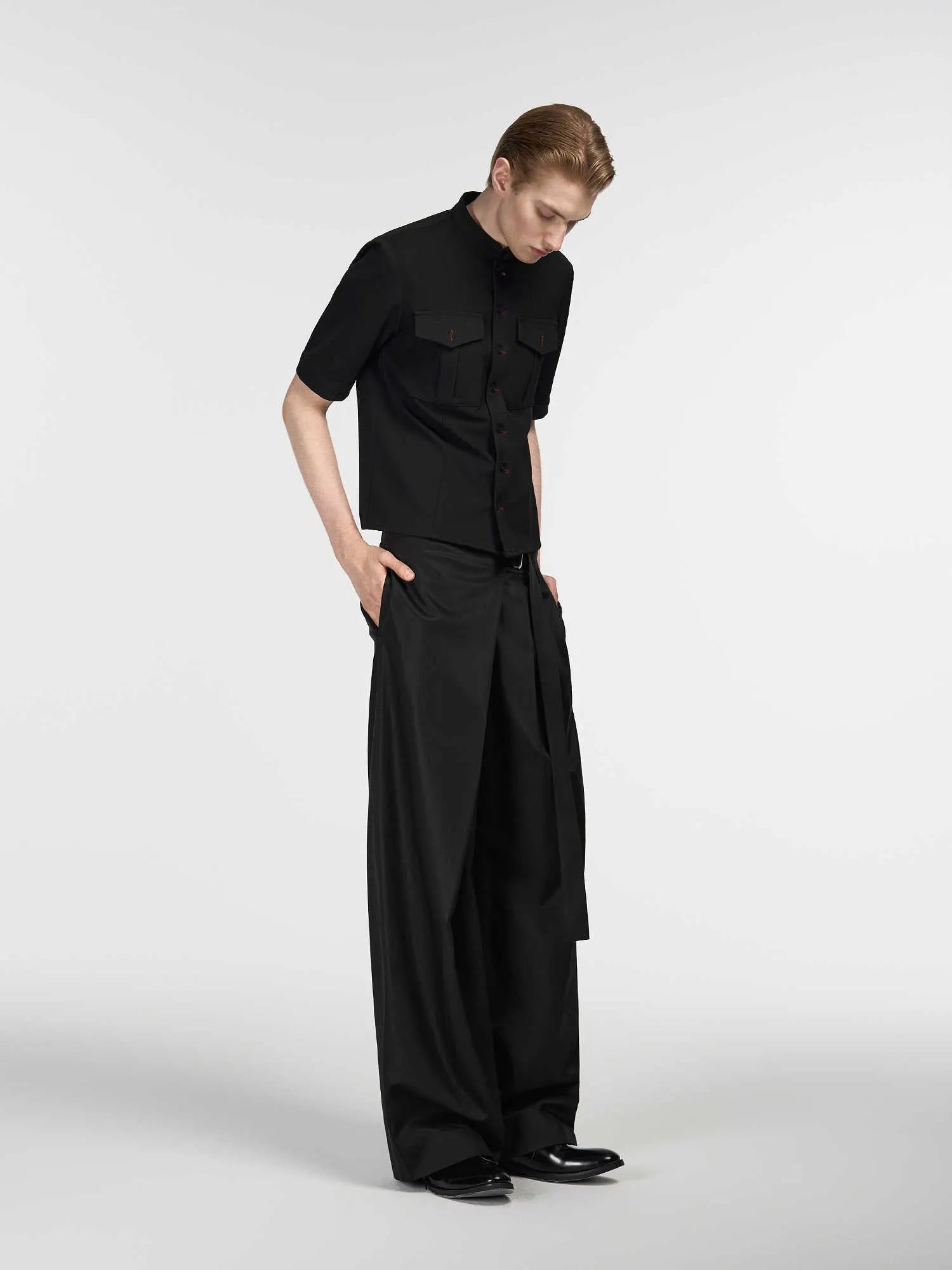 Black straight-leg trousers with adjustable waist and single pleat design in Tencel cotton blend fabric