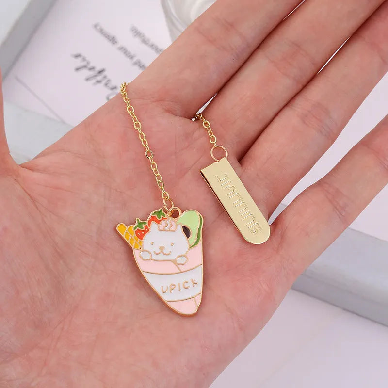 Creative metal cat bookmark with cartoon design, measuring 3.8 by 18.3 centimetres.