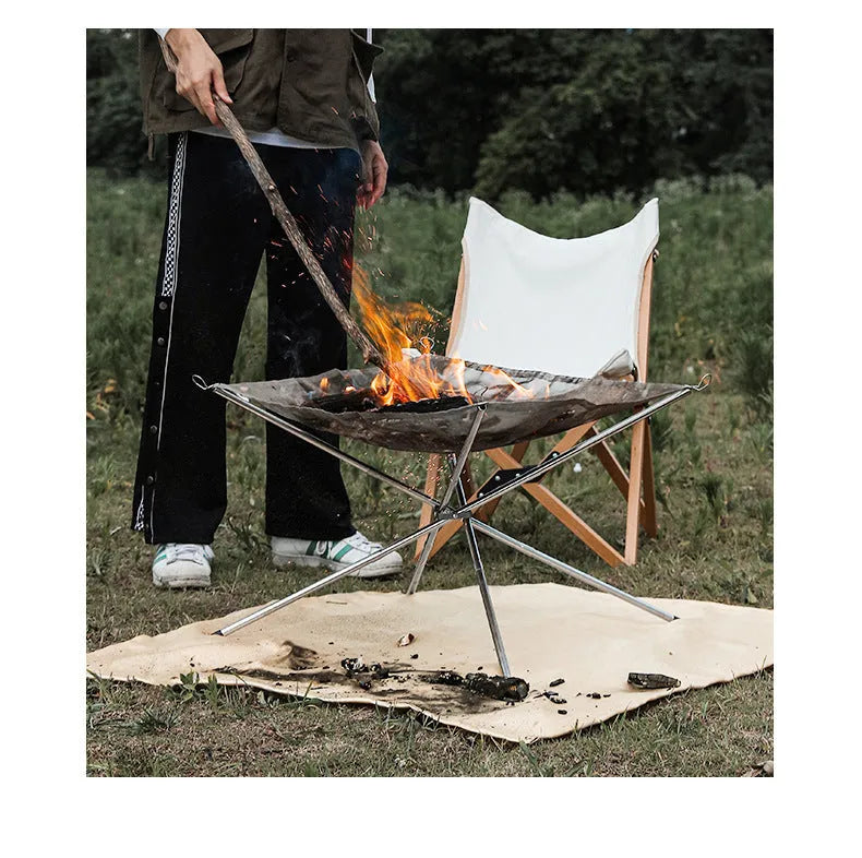 Stainless steel barbecue grill and net set for five people or more in silver finish