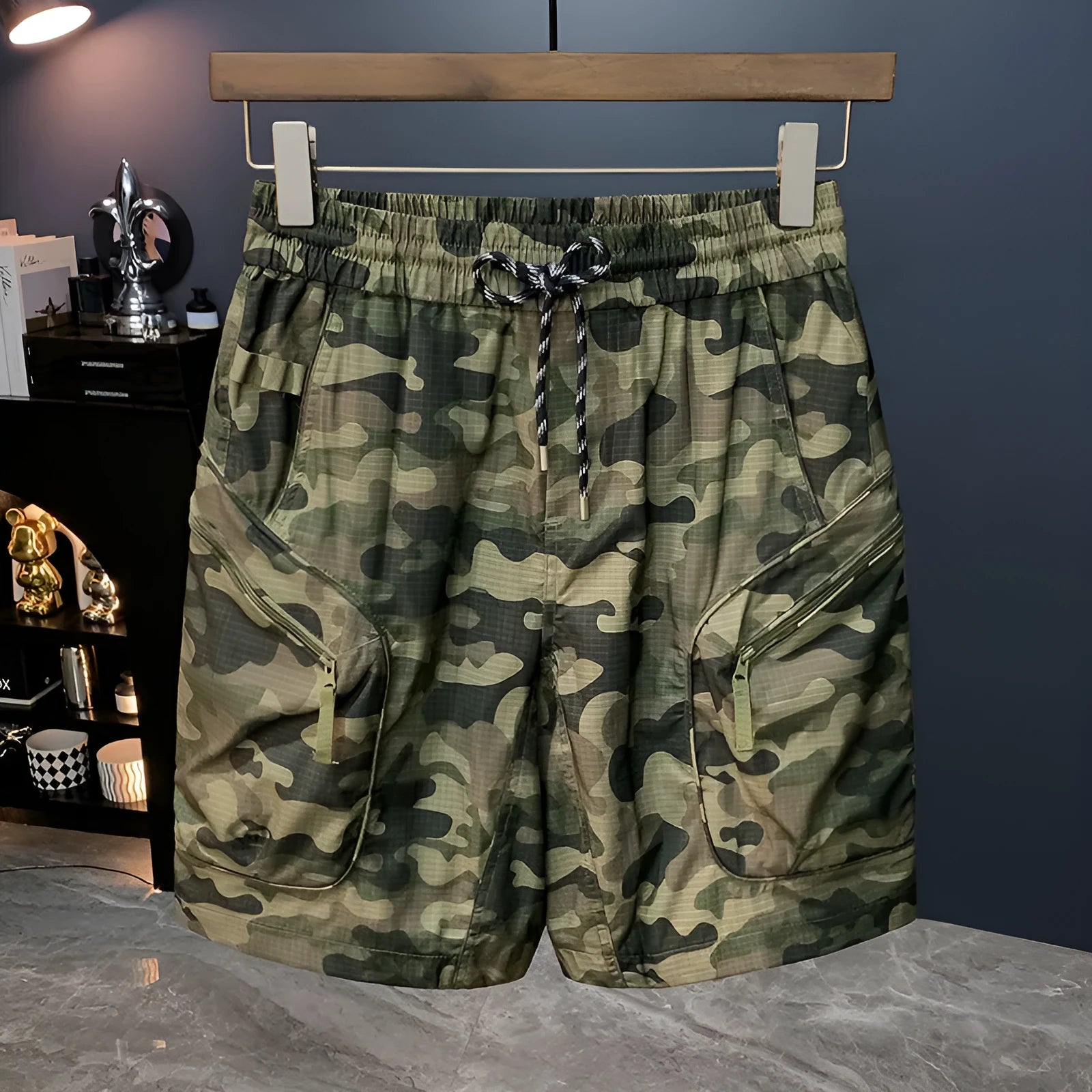 Men's camouflage cargo shorts with quick-dry cotton blend fabric and loose fit design