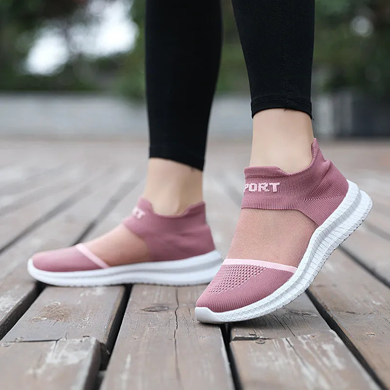 Breathable Flyknit slip-on socks shoes in khaki with MD sole and decorative tassel.