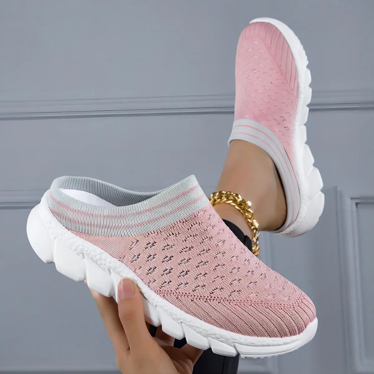 Women's striped Flyknit casual shoes with hollowed-out design and viscose sole