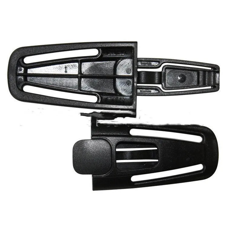 Black nylon PA66 seat belt clip for child safety seats measuring 14.5 x 4 cm