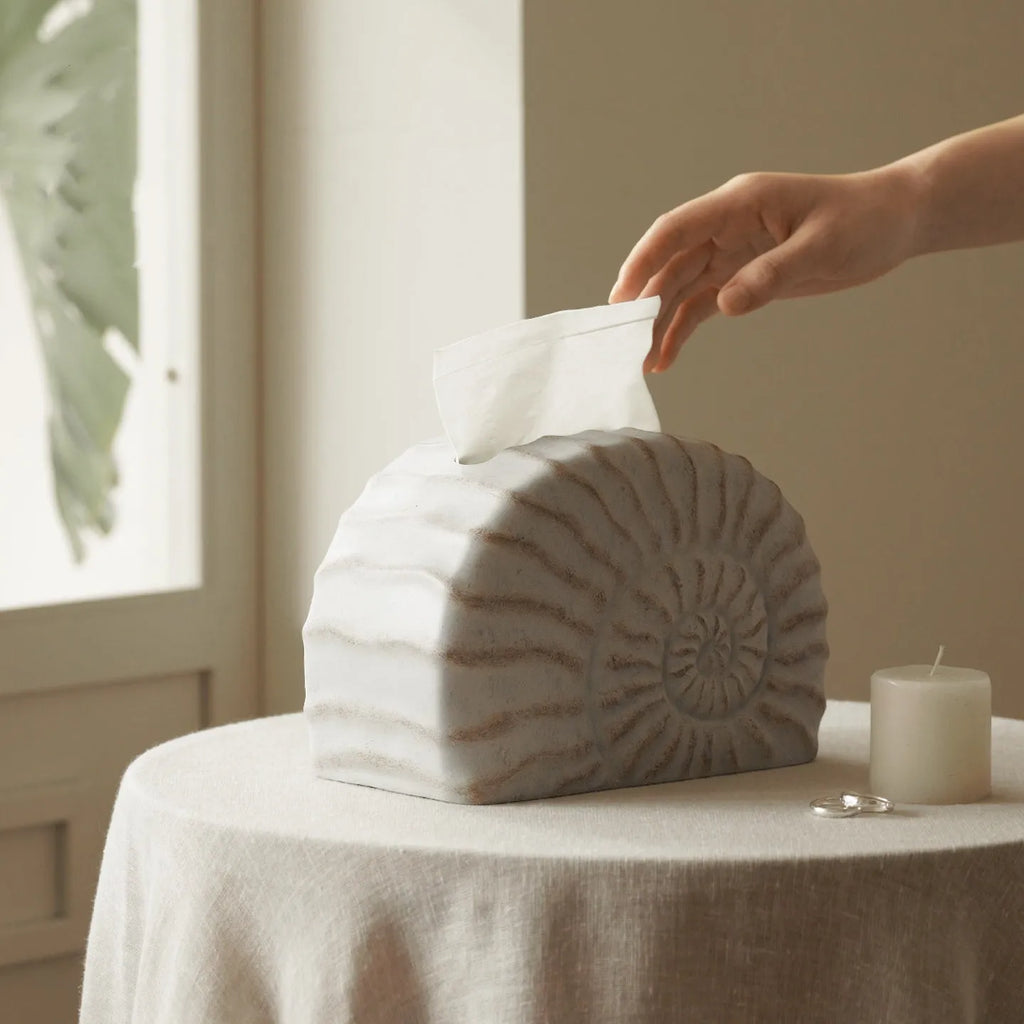 Resin tissue box cover with conch shell design in conch ramble colour