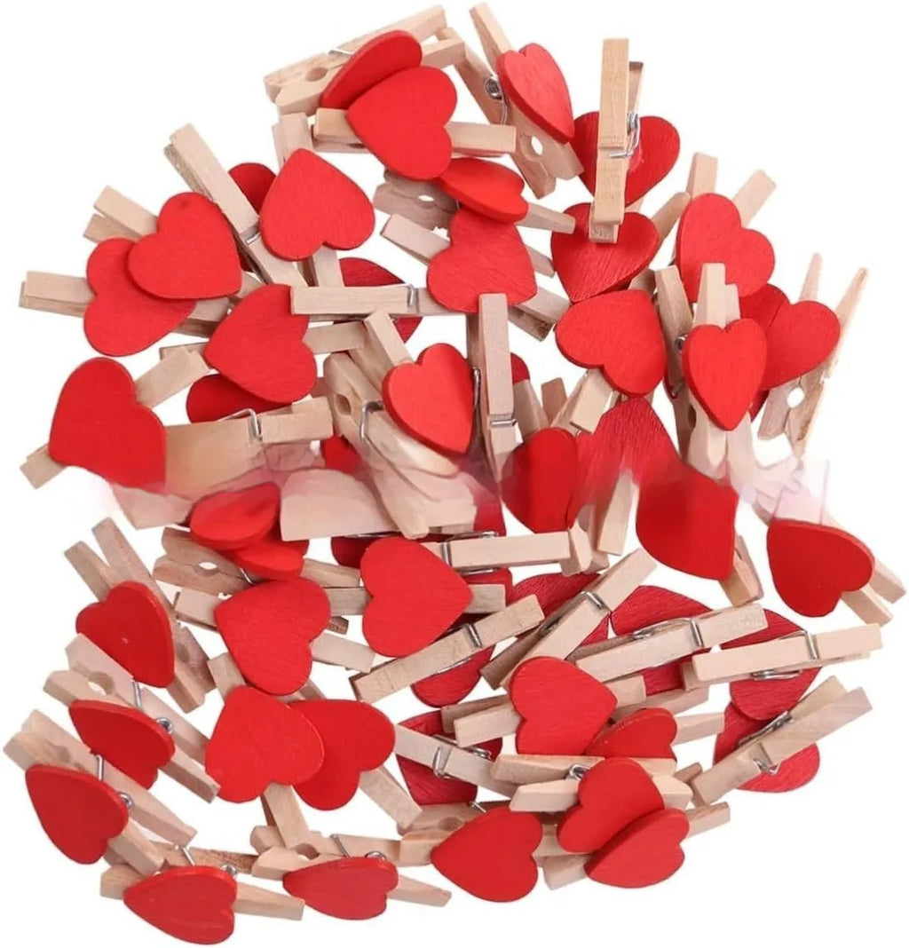 Solid wood heart-shaped clips in multiple colours with modern simplicity style