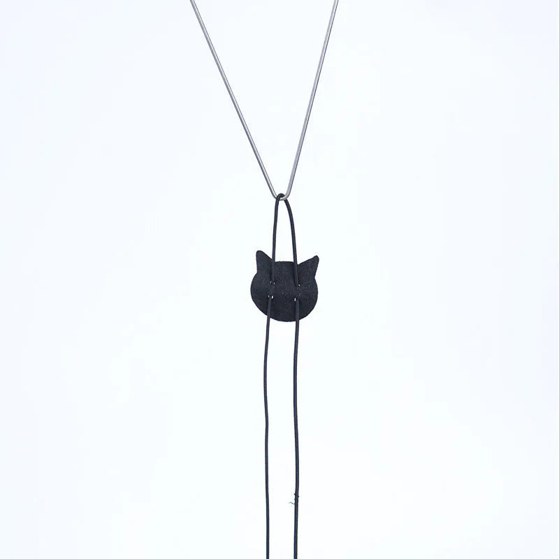 Pet telescopic hanging door cat toy with grey mouse shape on elastic rope approximately 1.8 metres long, with triangle hook and adjustable buckle