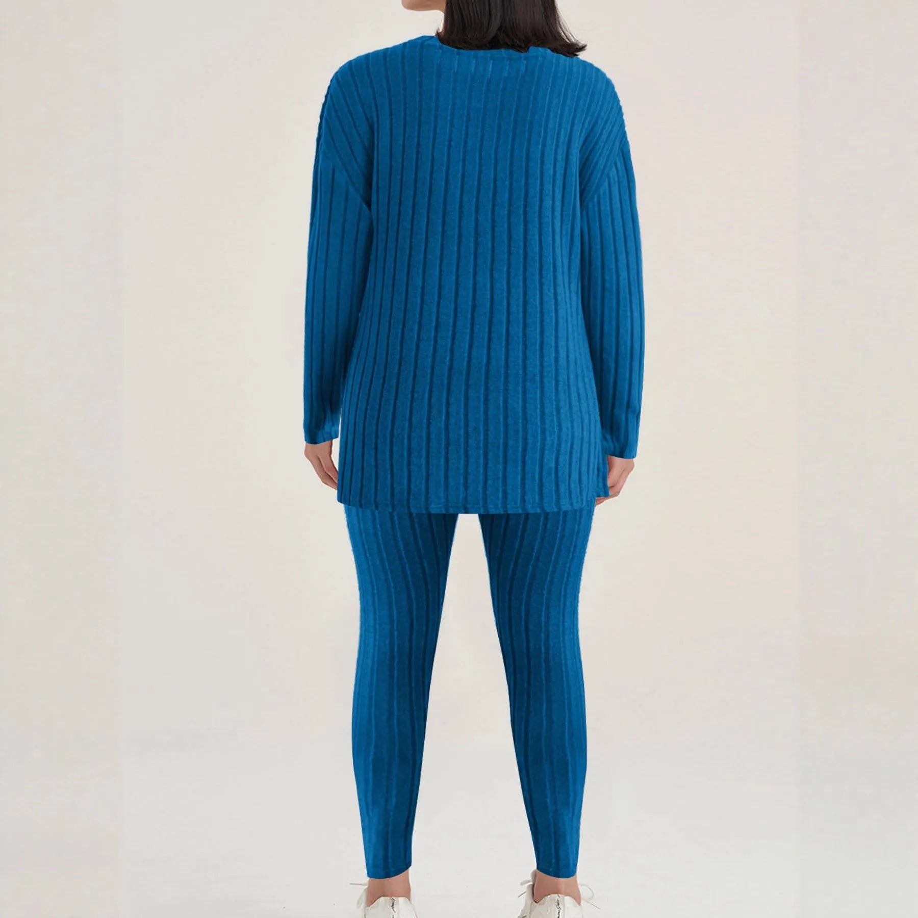 Black sunken stripe two-piece home exercise set with regular-sleeve top and matching pants