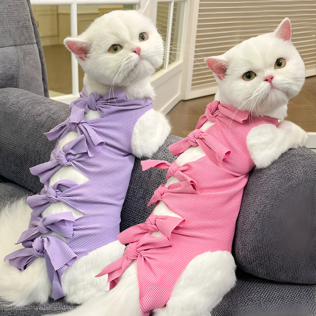Adjustable lace-up cat sterilisation recovery clothing in polyester fabric showing size and colour options