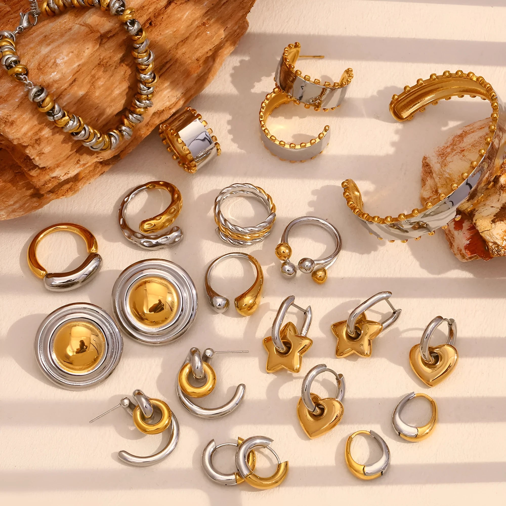 Women's geometric gold jewellery set with earrings, bracelet and necklace on stainless steel