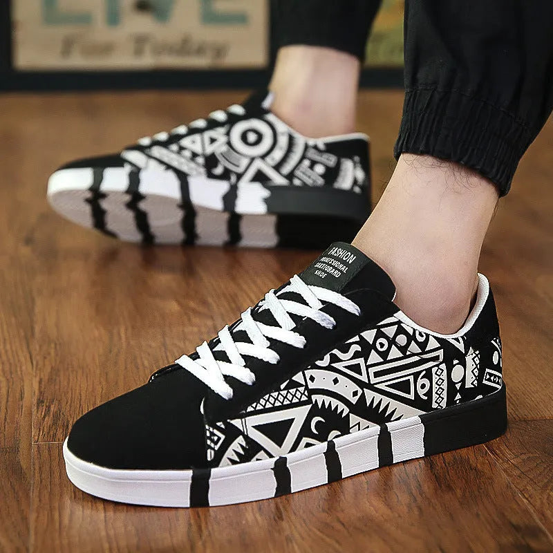 Canvas shoes with suede stitching upper, rubber sole, and front tie lacing in black