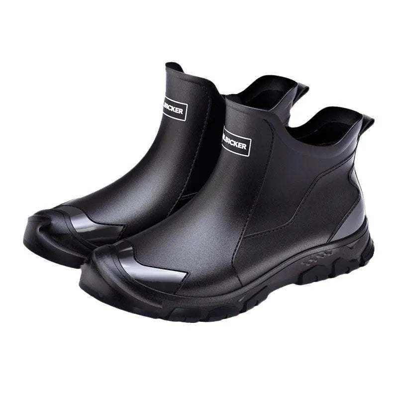PVC low-tube outdoor wading shoes with non-slip soles in various colour options