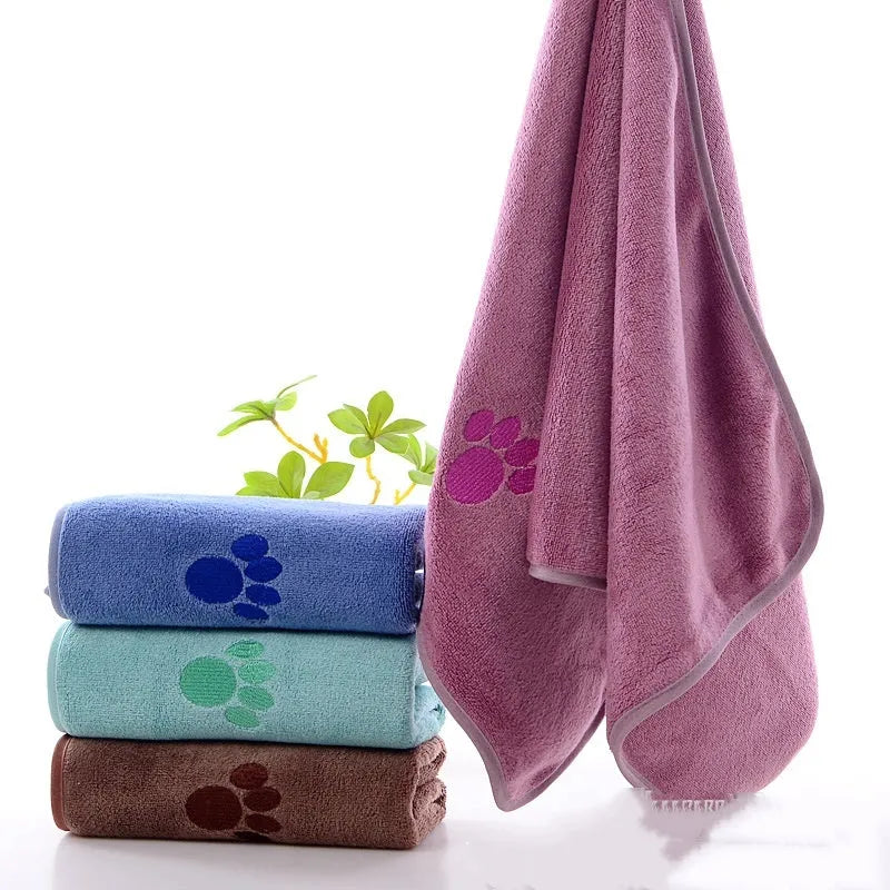 Pet microfiber bath towel in pink, blue, green, dark brown, and light gray for dogs and cats