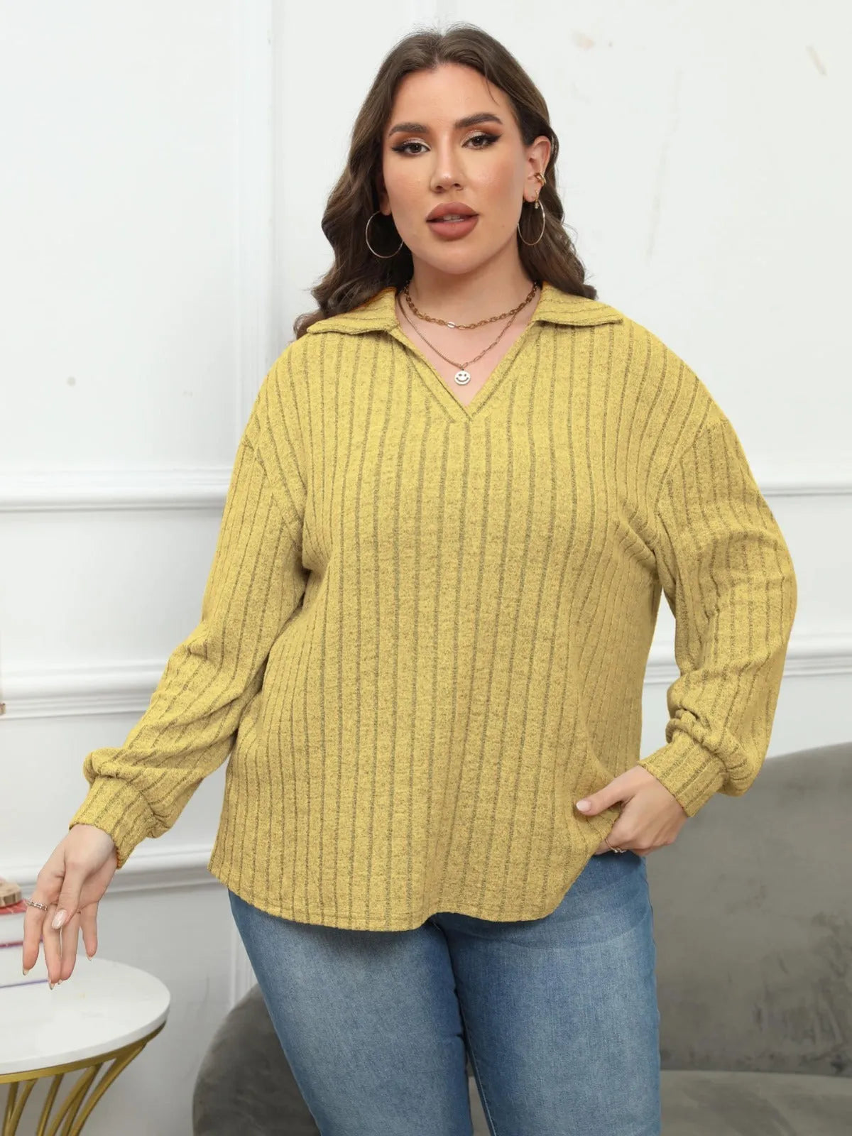 Women's plus size polo collar polar fleece shirt with lantern sleeves in melange gray fabric