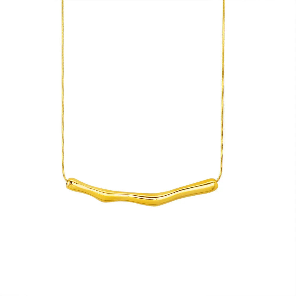 Women's titanium steel necklace with irregular pleated design in gold or steel electroplated finish