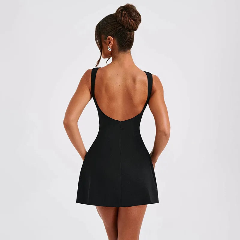 Backless slim-fitting summer dress with sling straps in polyester fabric
