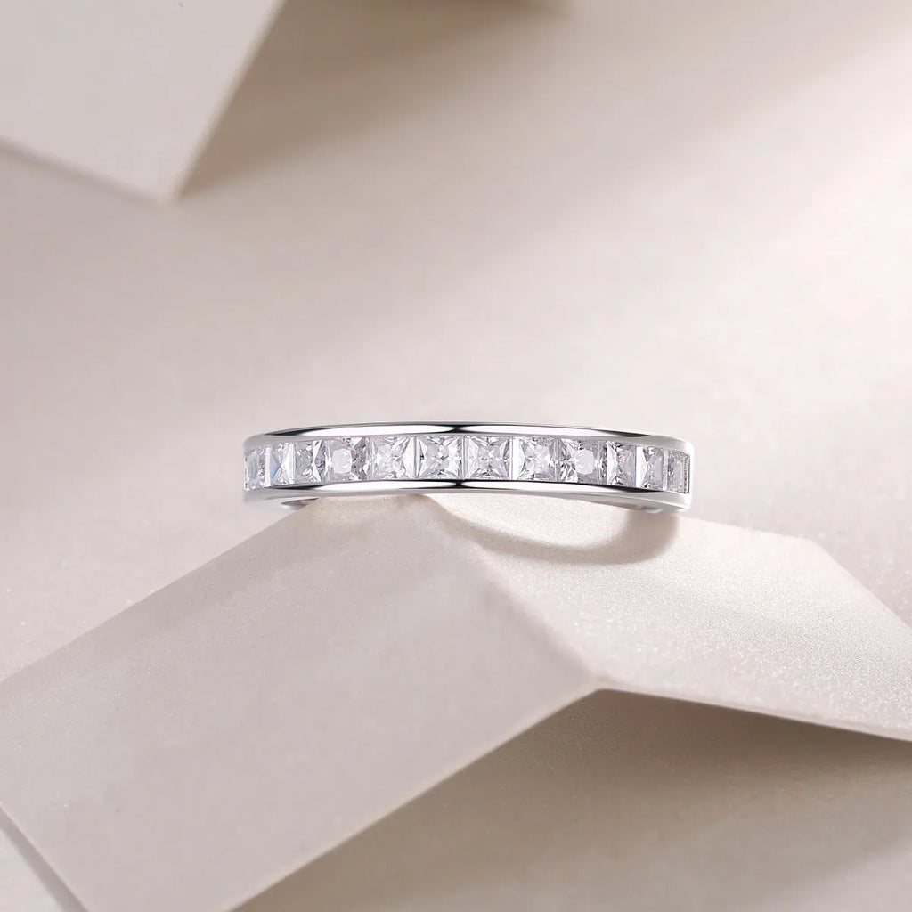 Wedding ring set with moissanite stone S925 silver platinum plating gift box sizes 5-9